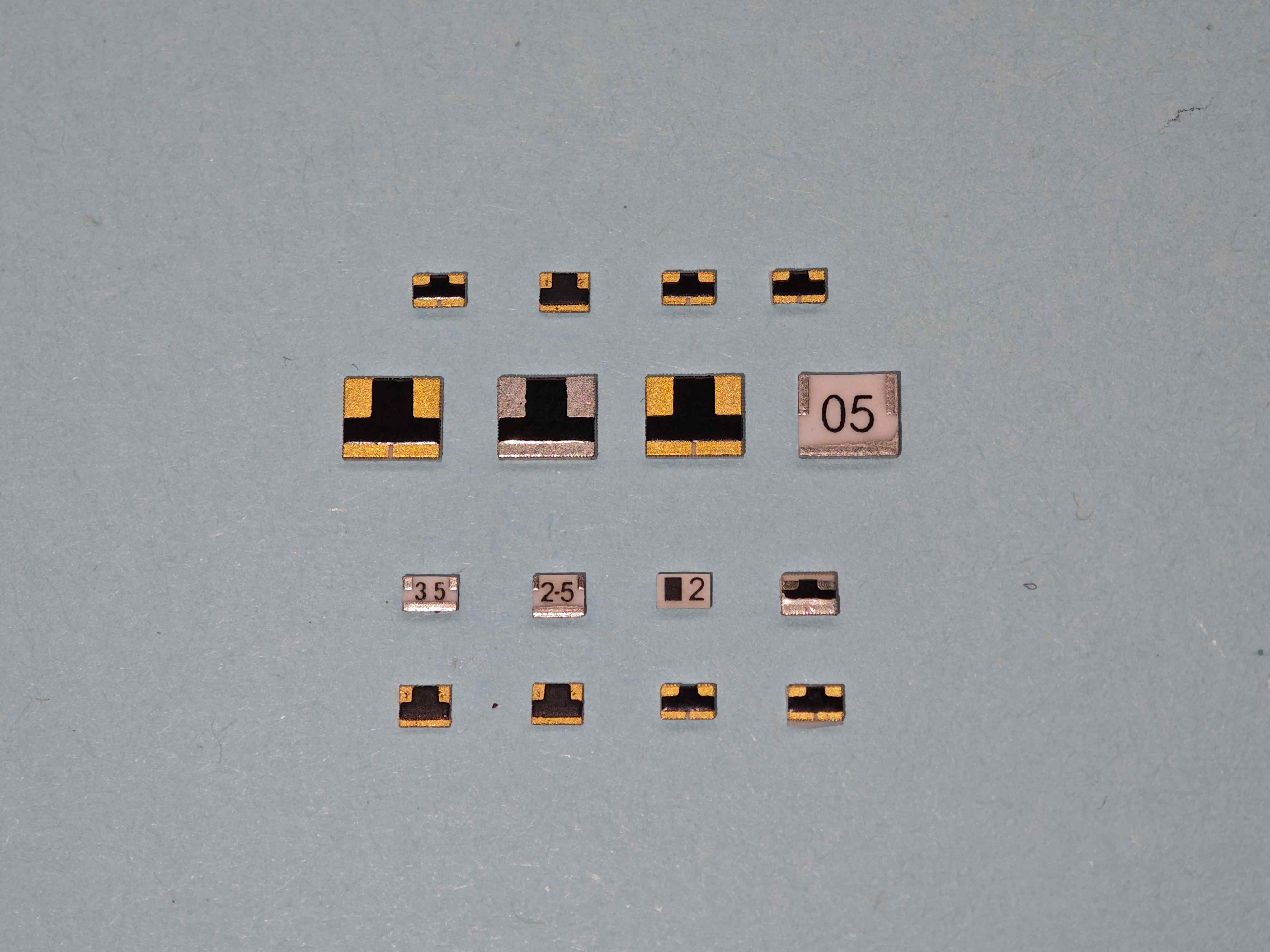 2-24031111345cQ.jpg